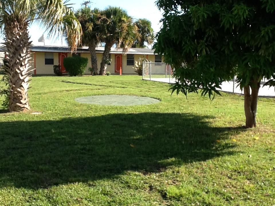 Sunset Inn- Fort Pierce, Fl Εξωτερικό φωτογραφία