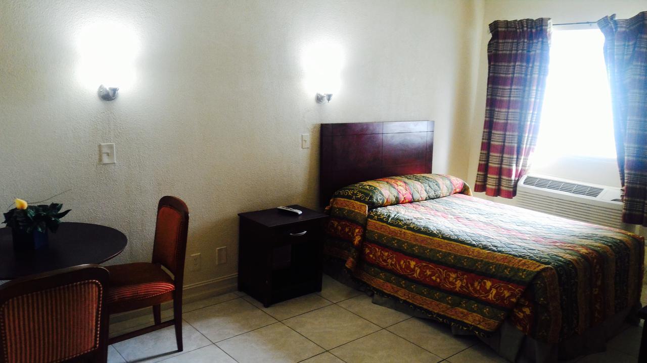 Sunset Inn- Fort Pierce, Fl Εξωτερικό φωτογραφία
