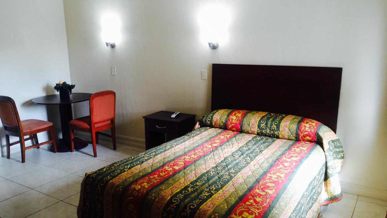 Sunset Inn- Fort Pierce, Fl Εξωτερικό φωτογραφία
