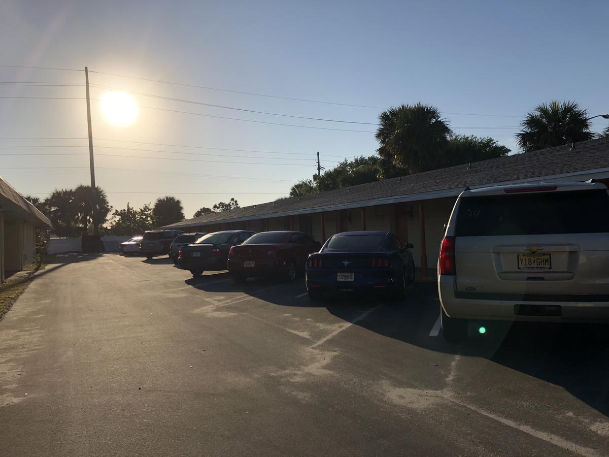 Sunset Inn- Fort Pierce, Fl Εξωτερικό φωτογραφία