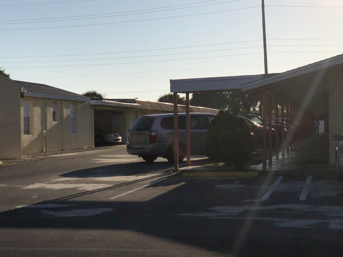 Sunset Inn- Fort Pierce, Fl Εξωτερικό φωτογραφία