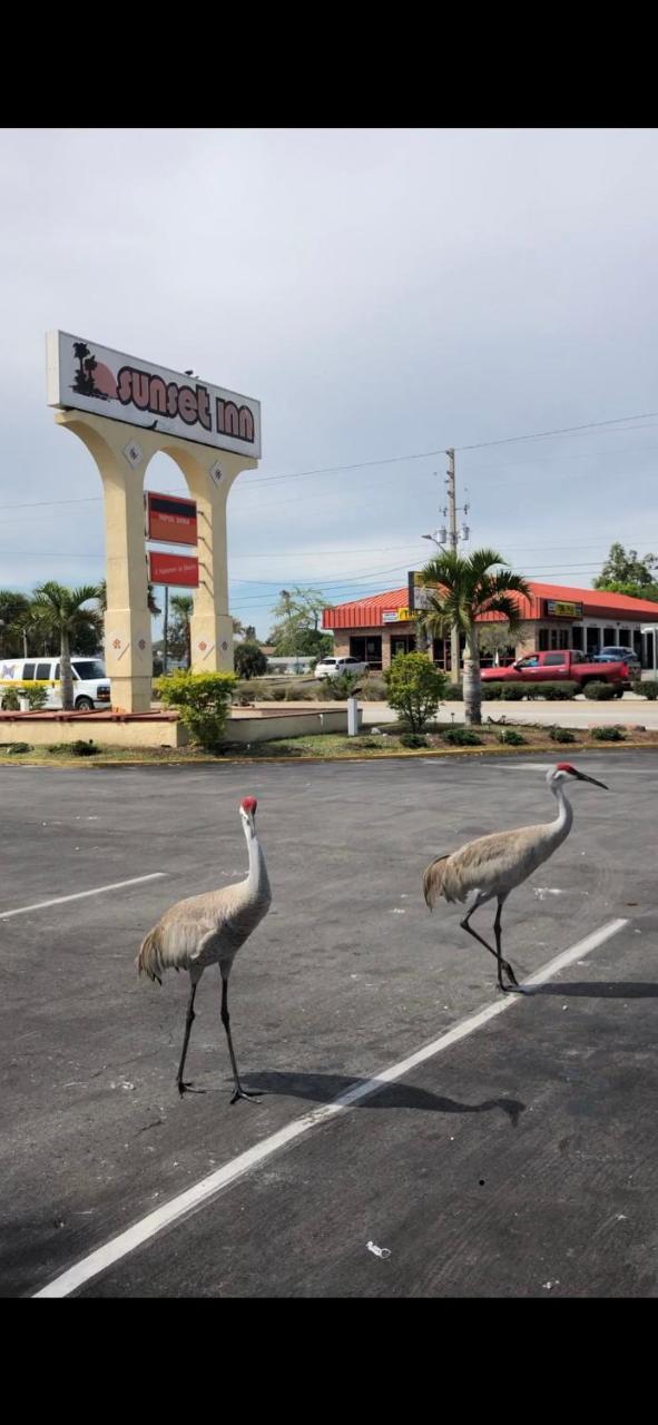 Sunset Inn- Fort Pierce, Fl Εξωτερικό φωτογραφία